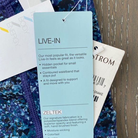 Nordstrom - Zella Live-In Yoga Leggings - Ankle Length, Medium - NWT🌼 - Picture 2 of 7